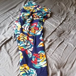 Lularoe leggings tc